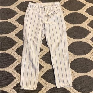 American Eagle mom jeans